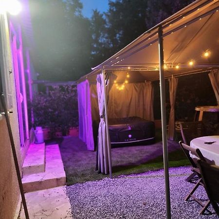 Vérargues Chez Cathy Et Philippeヴィラ エクステリア 写真
