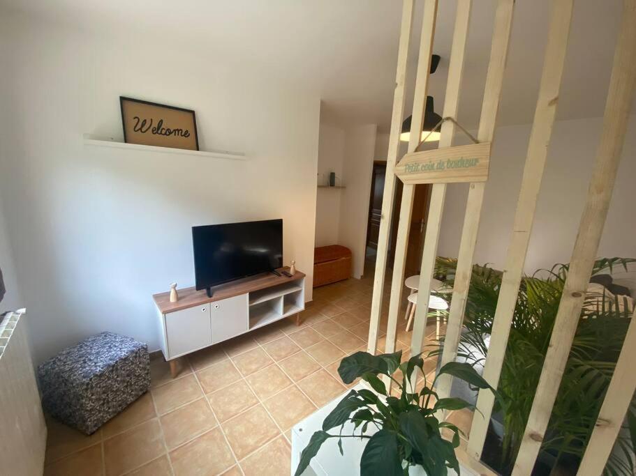 Vérargues Chez Cathy Et Philippeヴィラ エクステリア 写真