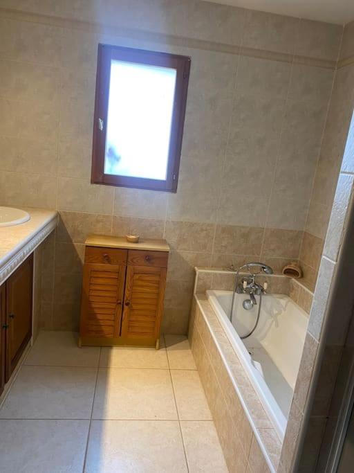 Vérargues Chez Cathy Et Philippeヴィラ エクステリア 写真