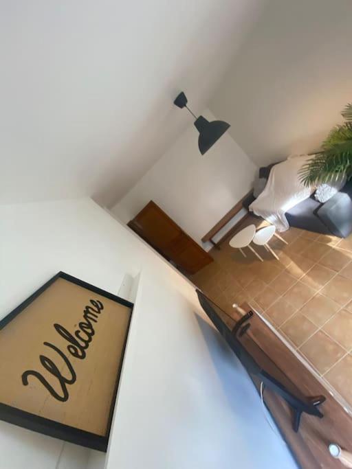 Vérargues Chez Cathy Et Philippeヴィラ エクステリア 写真